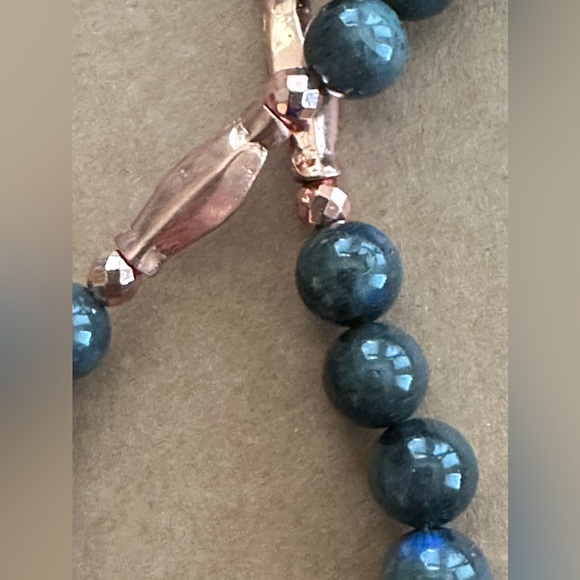 30 inch long Labradorite bead Necklace NWOT - Picture 6 of 12
